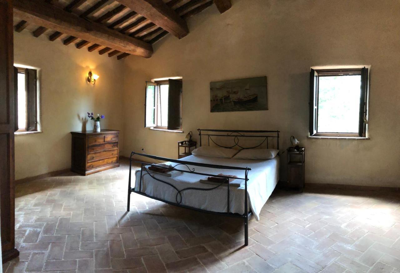 Agriturismo Il Covo Del Solengo Valtopina Экстерьер фото